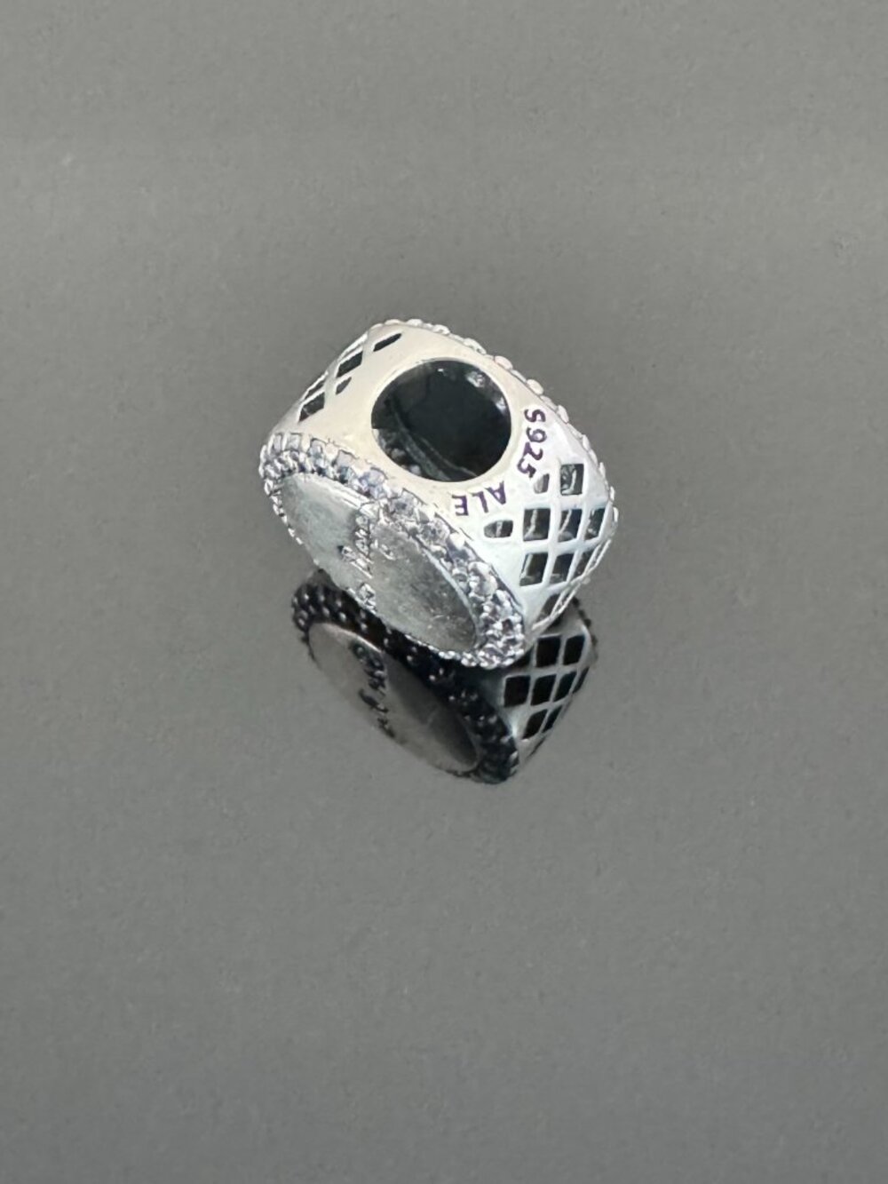 Pandora San Diego Bead Charm Exclusive - Picture 5 of 9